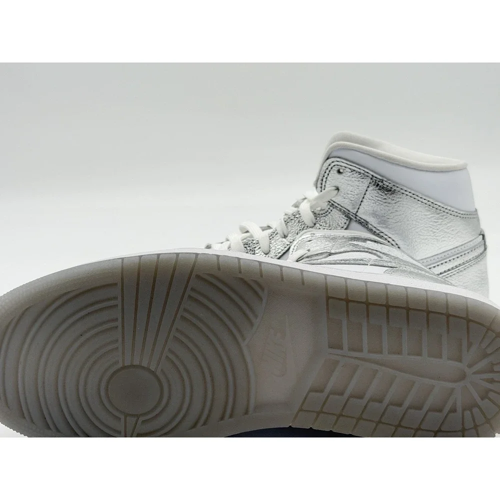 Women's 11 / Men's 9.5 - Nike Jordan 1 Mid Metallic Silver FN5031-100 No Box Lid
